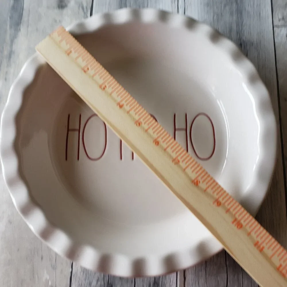 NWT - Rae Dunn Ceramic HO HO HO Pie Plate